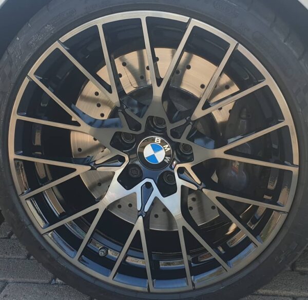 BMW M4 SMOKED BLACK TINT