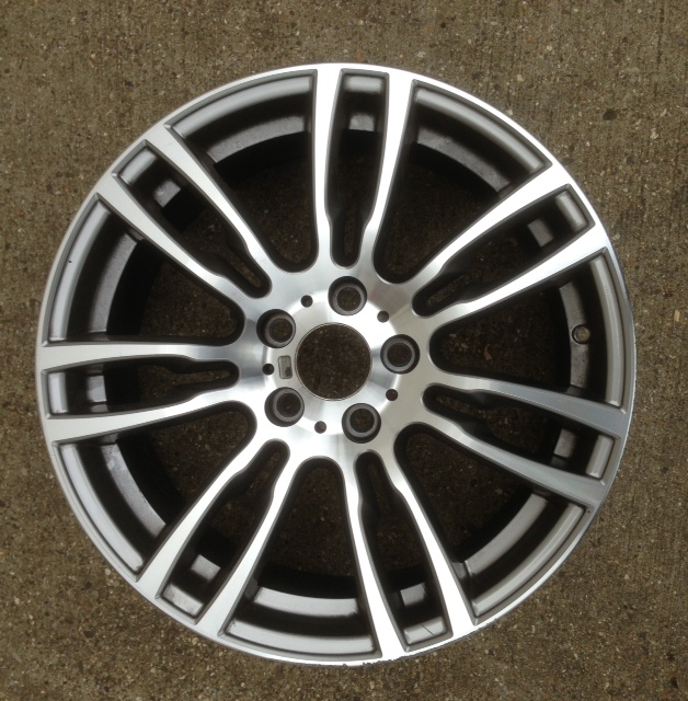 BMW FERRIC GREY 1 DC (24-00-28)