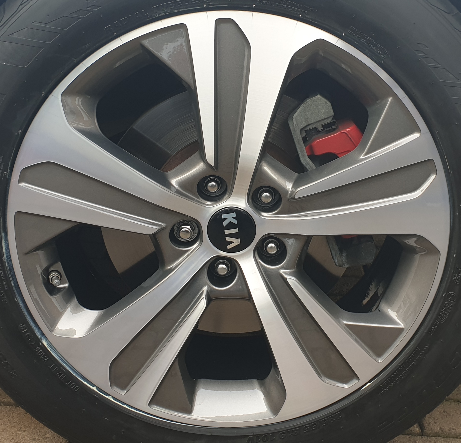 KIA Sorrento Metallic Anthracite (24-00-245)