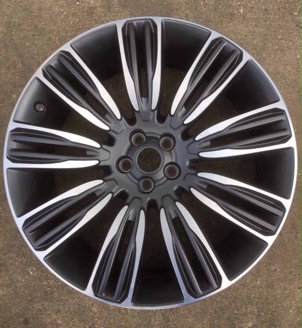 LANDROVER DARK SATIN GREY MET (24-00-174)