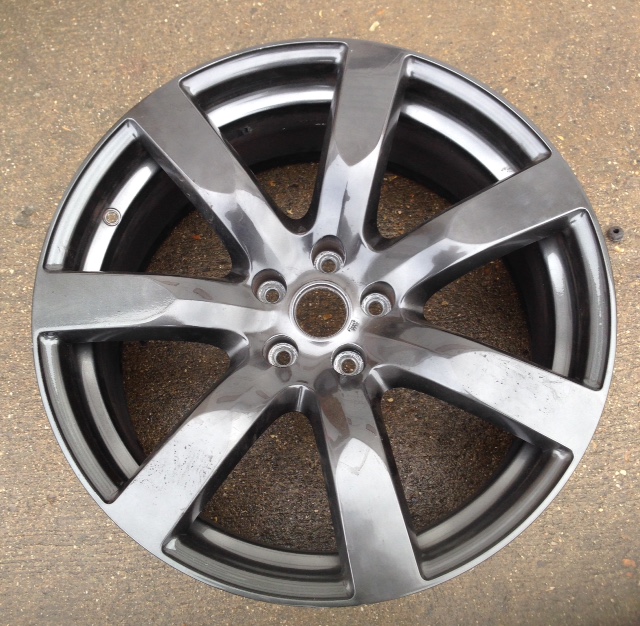 NISSAN GTR ANTHRACITE CHROME (24-00-73)